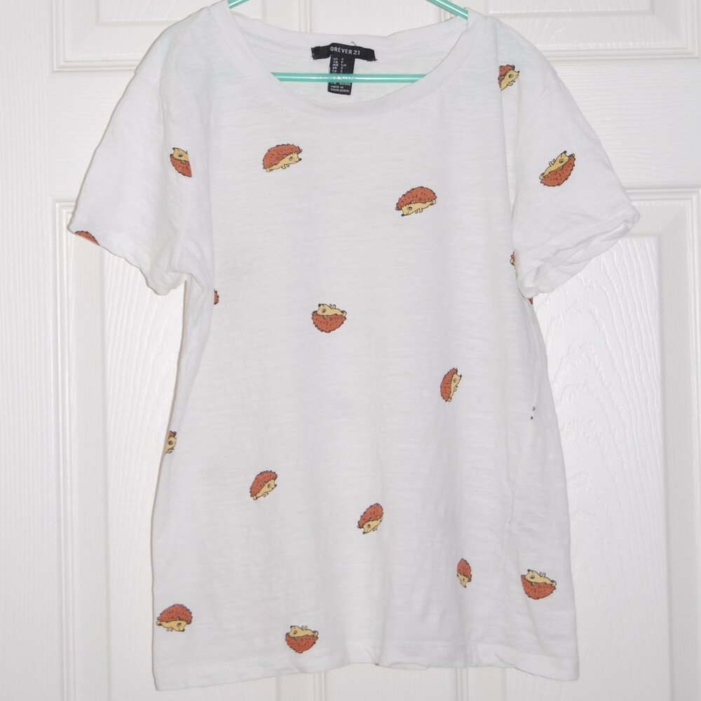 Forever 21 Hedgehog Tee, 34" Bust , Size S 100% Cotton, White